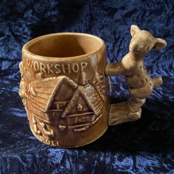 Vintage Santa's Workshop North Pole Ceramic Mug With Deer Handle - Picture 6 of 6